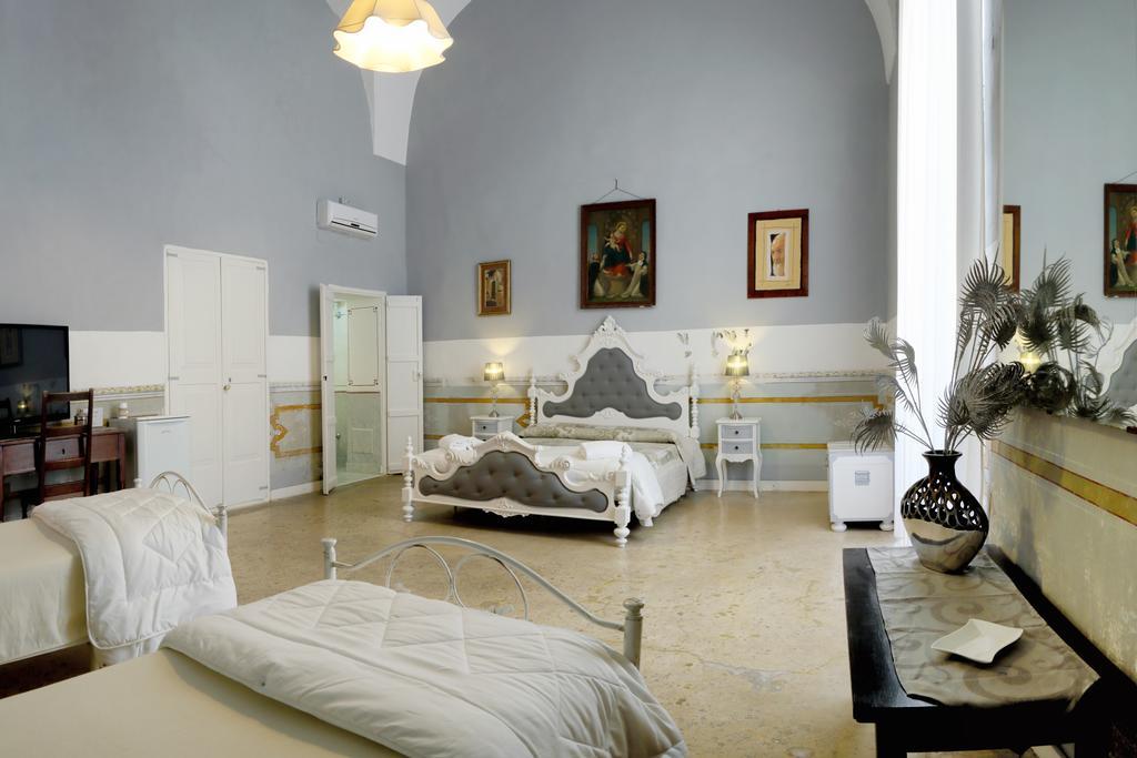 B&B Dimora Muzio And Restaurant กัลลีโปลี ภายนอก รูปภาพ